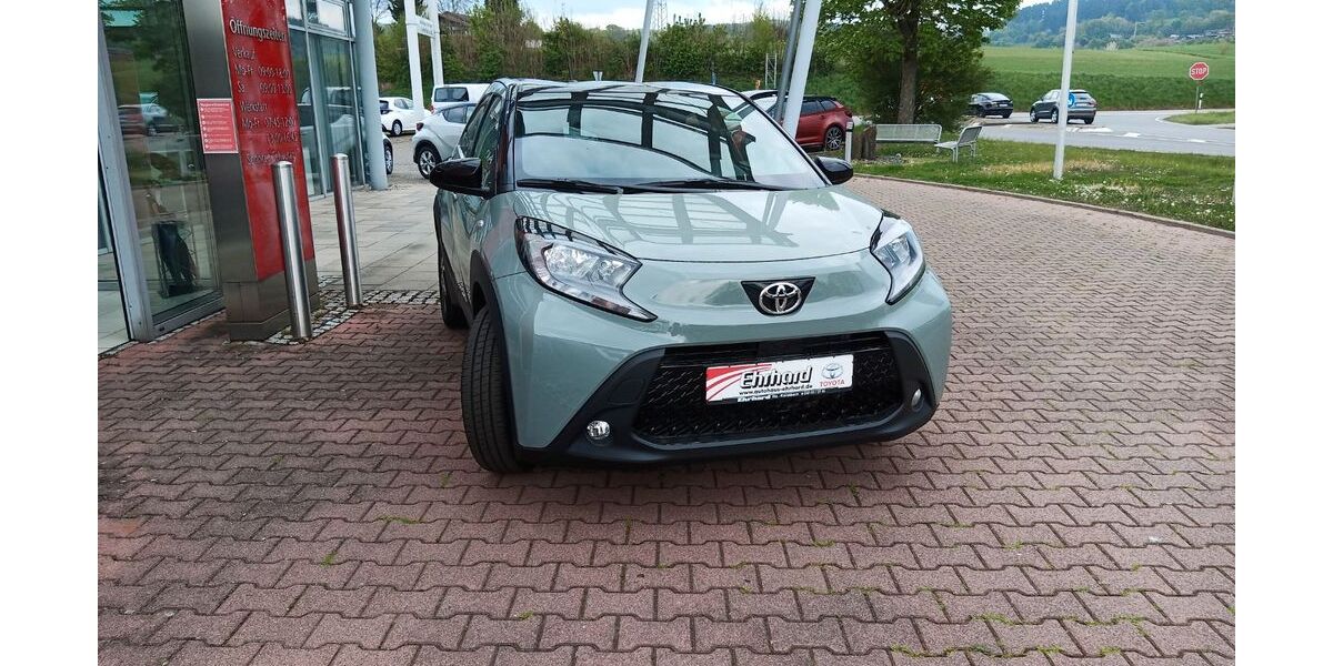 Toyota Aygo (X) 1.590 km 17.290 &euro; Brensbach 64395