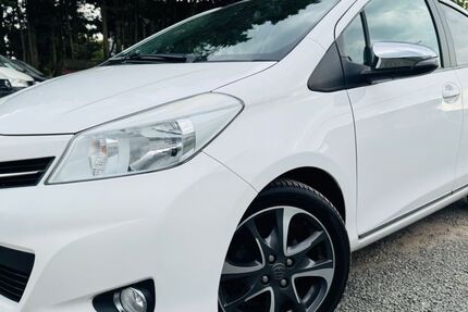 Toyota Yaris 128.000 km 9.990 &euro; Nauheim 64569