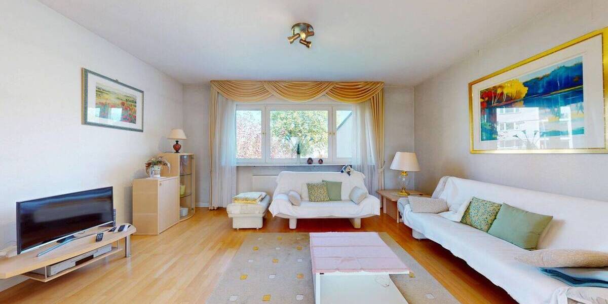 Mehrfamilienhaus, Wohnhaus Frankfurt am Main Fechenheim - 8 Zimmer, 226 m&sup2;, 890.000&euro; | Angebot:26804073