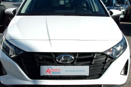 Hyundai i20 86.801 km 11.780 &euro; Mühltal 64367
