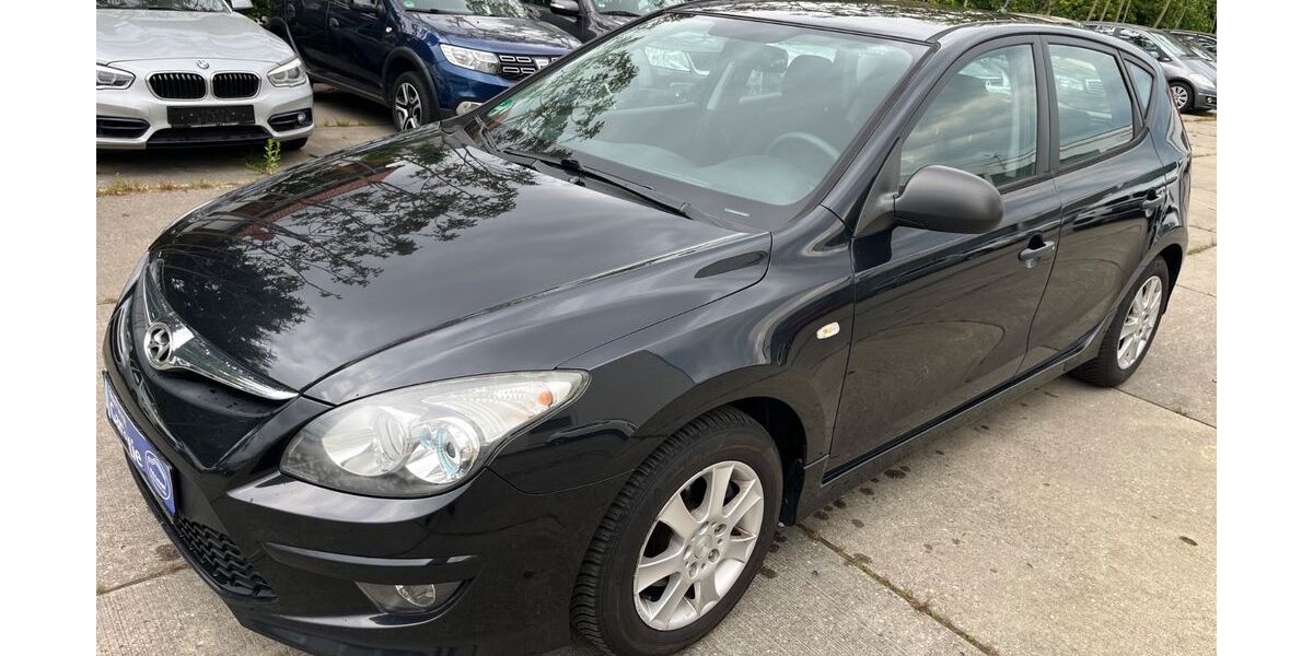 Hyundai i30 85.000 km 5.990 &euro; Dreieich 63303