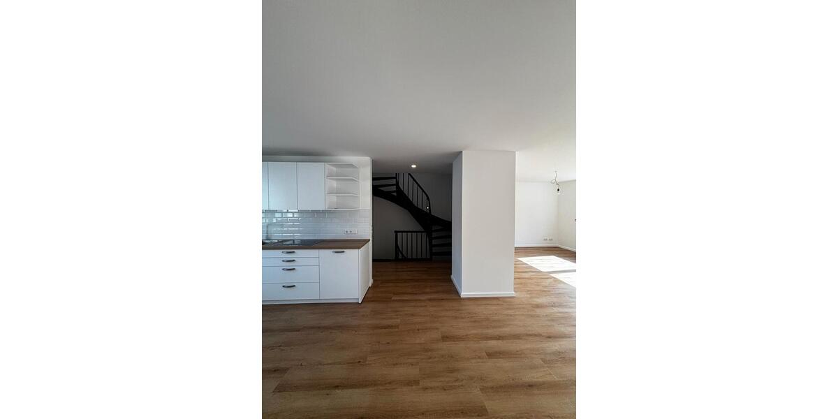 Doppelhaushälfte Mörfelden-Walldorf Walldorf - 5 Zimmer, 175 m&sup2;, 2.600&euro; | Angebot:26303998