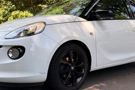Opel Adam 192.000 km 3.499 &euro; Rossdorf 64380