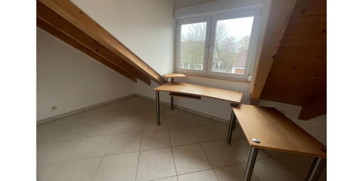 Praxisräume (21,5 qm) zur Untervermietung in Heppenheim (Bergst.) zimmer
