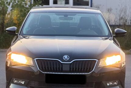 Skoda Superb 230.000 km 6.490 &euro; Dieburg 64807