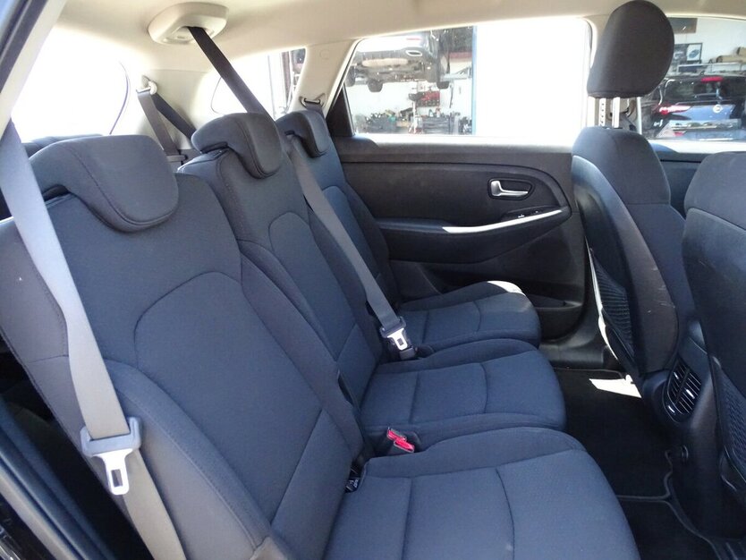 Kia Carens 1,6l Edition 7, Klima, 7-Sitzer, Sitzheizun 46.244 km 14.790 € Rodgau 63110