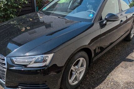 Audi A4 71.425 km 17.000 &euro; Rüsselsheim am Main 65428