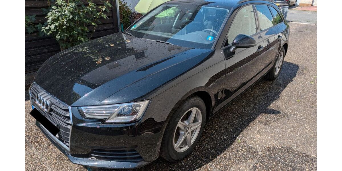 Audi A4 71.425 km 17.000 &euro; Rüsselsheim am Main 65428