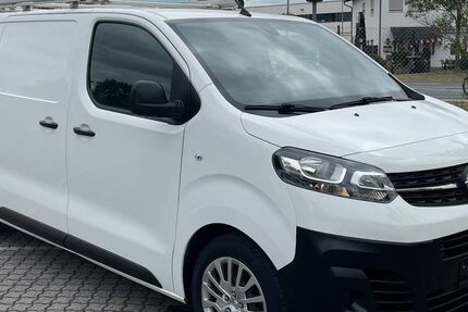 Opel Vivaro 79.000 km 15.480 &euro; Langen 63225