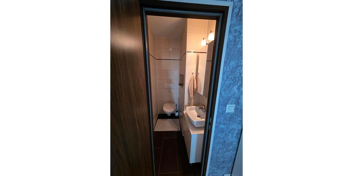 Etagenwohnung Bensheim - 4.5 Zimmer, 104 m&sup2;, 350.000&euro; | Angebot:26866322