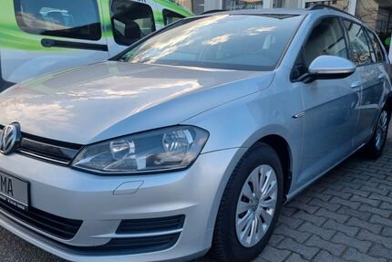 VW Golf 141.700 km 8.890 &euro; Riedstadt 64560