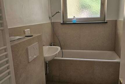 Wohnung Frankfurt am Main Bonames - 4 Zimmer, 69 m&sup2;, 1.000&euro; | Angebot:26958101