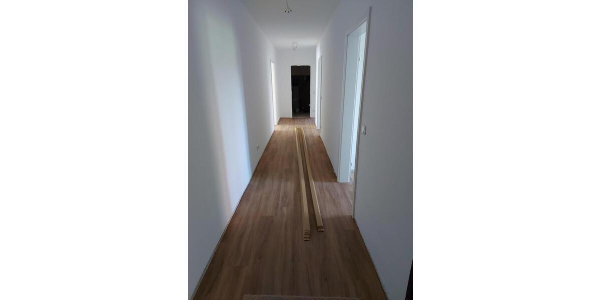 Etagenwohnung Lorsch - 3 Zimmer, 95 m&sup2;, 1.140&euro; | Angebot:26636438