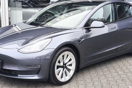 Tesla Model 3 64.763 km 25.450 &euro; Dieburg 64807