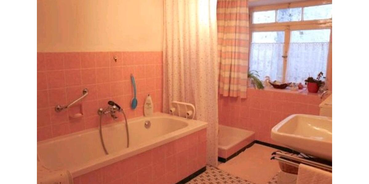 Einfamilienhaus Fürth - 6 Zimmer, 158 m&sup2;, 60.000&euro; | Angebot:23847069