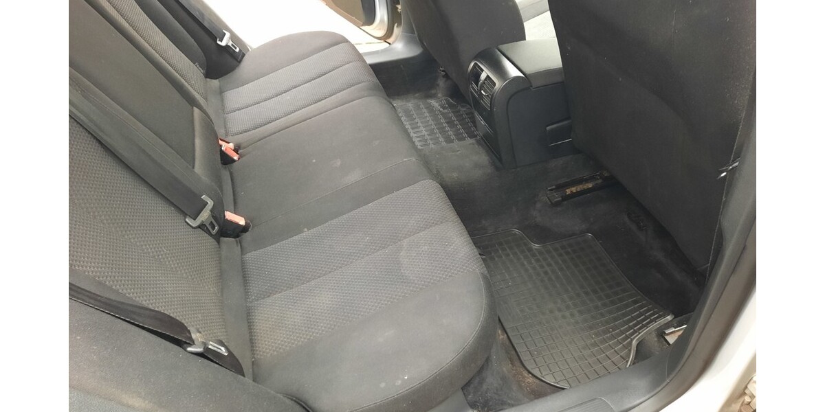 VW Passat 223.552 km 3.450 &euro; Darmstadt 64283