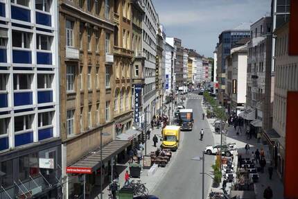 Attraktives, modernisiertes MFH - Innenstadtlage - Vollvermietung 4 zimmer