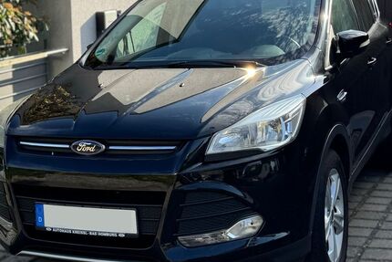 Ford Kuga 98.500 km 7.499 &euro; Zwingenberg 64673