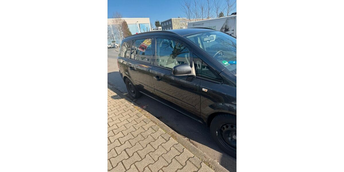 Opel Zafira 180.000 km 4.000 &euro; Frankfurt am Main 60433