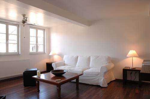 Haus zum Kaufen in Frankfurt 1.300.000 € 192.85 m²