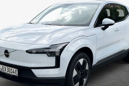 Volvo EX30 4.368 km 39.990 &euro; Frankfurt am Main 60486