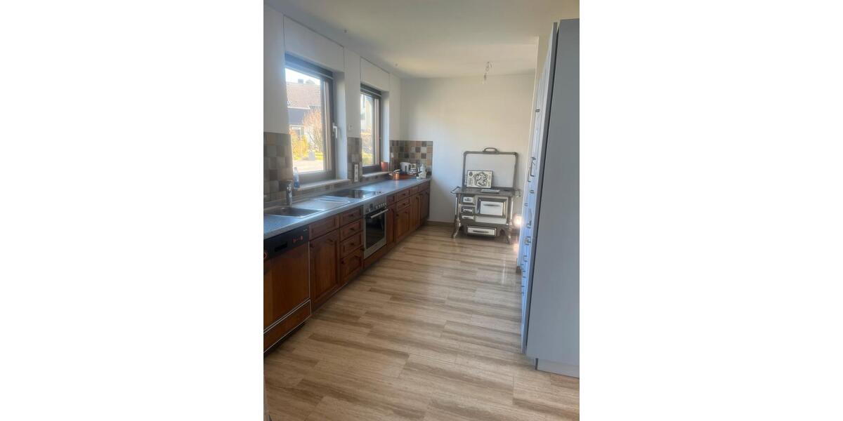 Einfamilienhaus Hochheim am Main - 4 Zimmer, 168 m&sup2;, 685.000&euro; | Angebot:26991378
