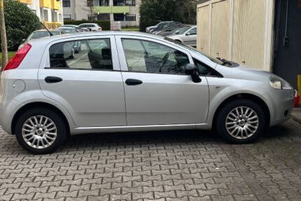 Fiat Punto 204.000 km 1.599 &euro; Darmstadt 64297