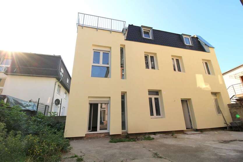 Haus zum Kaufen in Frankfurt am Main 545.000 € 101 m²