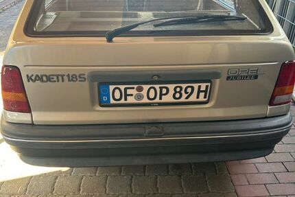 Opel Kadett 90.000 km 3.500 &euro; Langen 63225