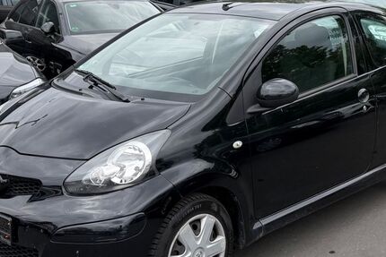 Toyota Aygo (X) 130.000 km 999 &euro; Frankfurt am Main 60486