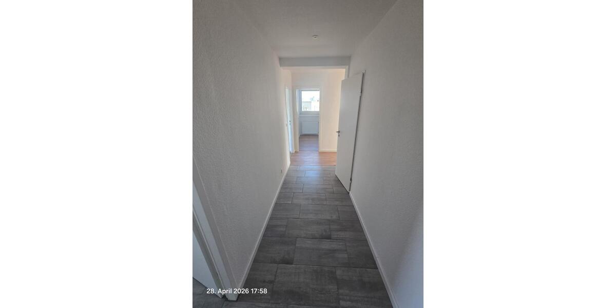 Etagenwohnung Offenbach am Main Hafen - 3 Zimmer, 75 m&sup2;, 1.200&euro; | Angebot:26482978