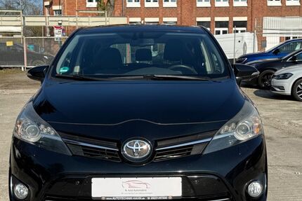 Toyota Verso 165.000 km 7.699 &euro; Frankfurt am Main 60386