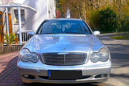 Mercedes-Benz C 180 220.309 km 3.690 &euro; Lautertal 64686