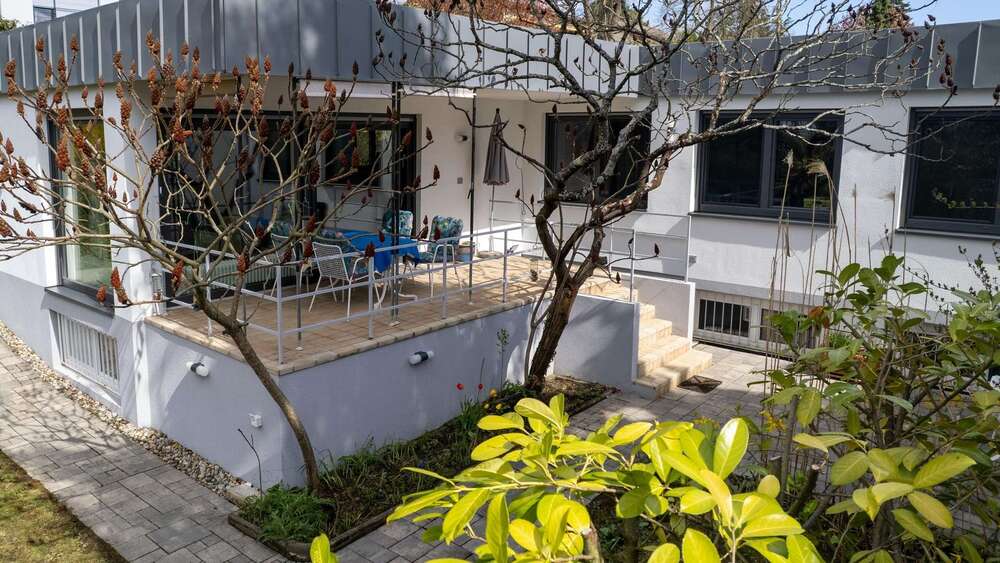 Einfamilienhaus Darmstadt Eberstadt - 7 Zimmer, 170 m&sup2;, 929.000&euro; | Angebot:26032380