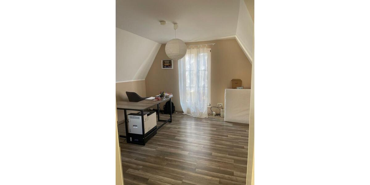 Haus zu vermieten in Friedrichsdorf Burgholzhausen 4 zimmer