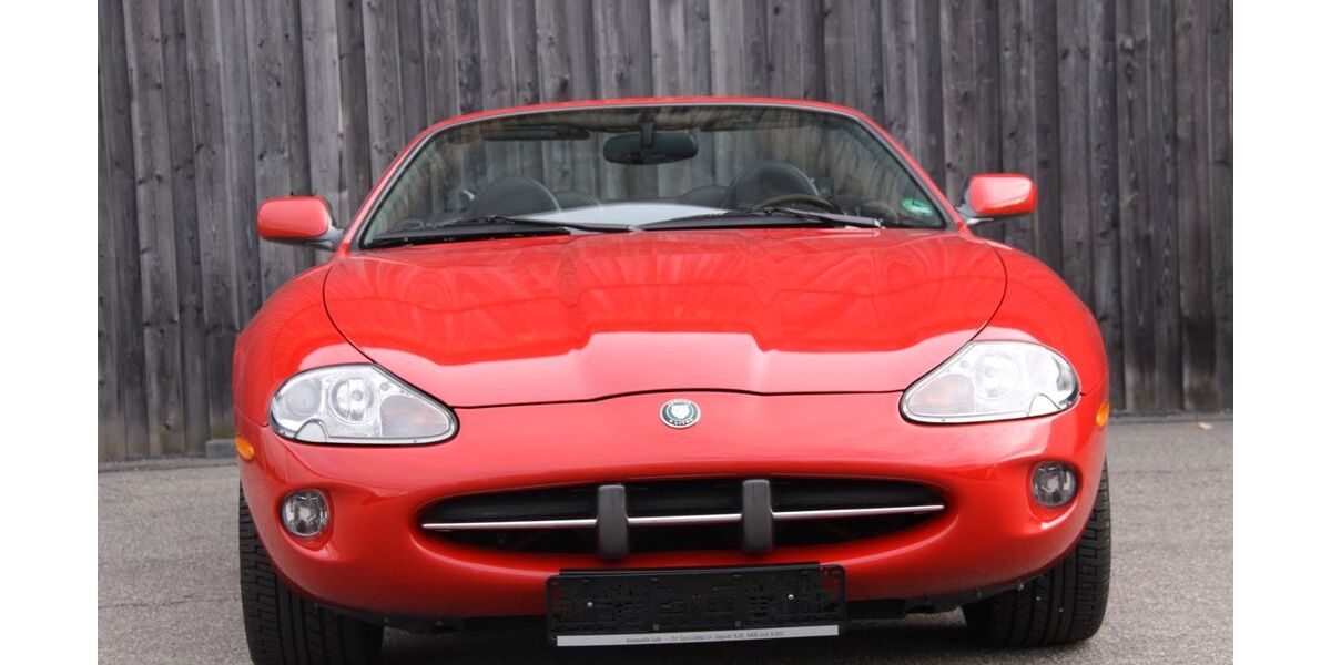 Jaguar XK8 86.700 km 29.999 &euro; Heppenheim 64646