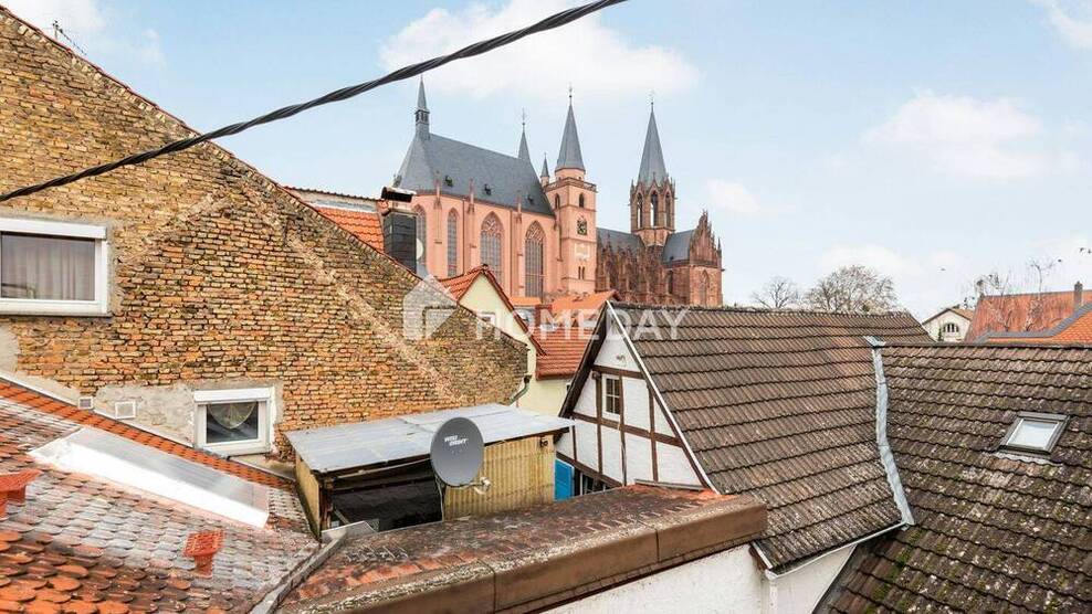 Charmantes Zweifamilienhaus in ruhiger Lage