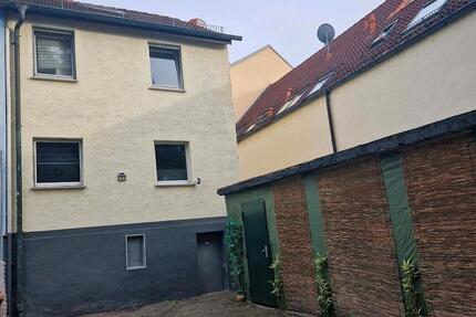 Haus Bensheim - 3 Zimmer, 100 m&sup2;, 170.000&euro; | Angebot:27486925