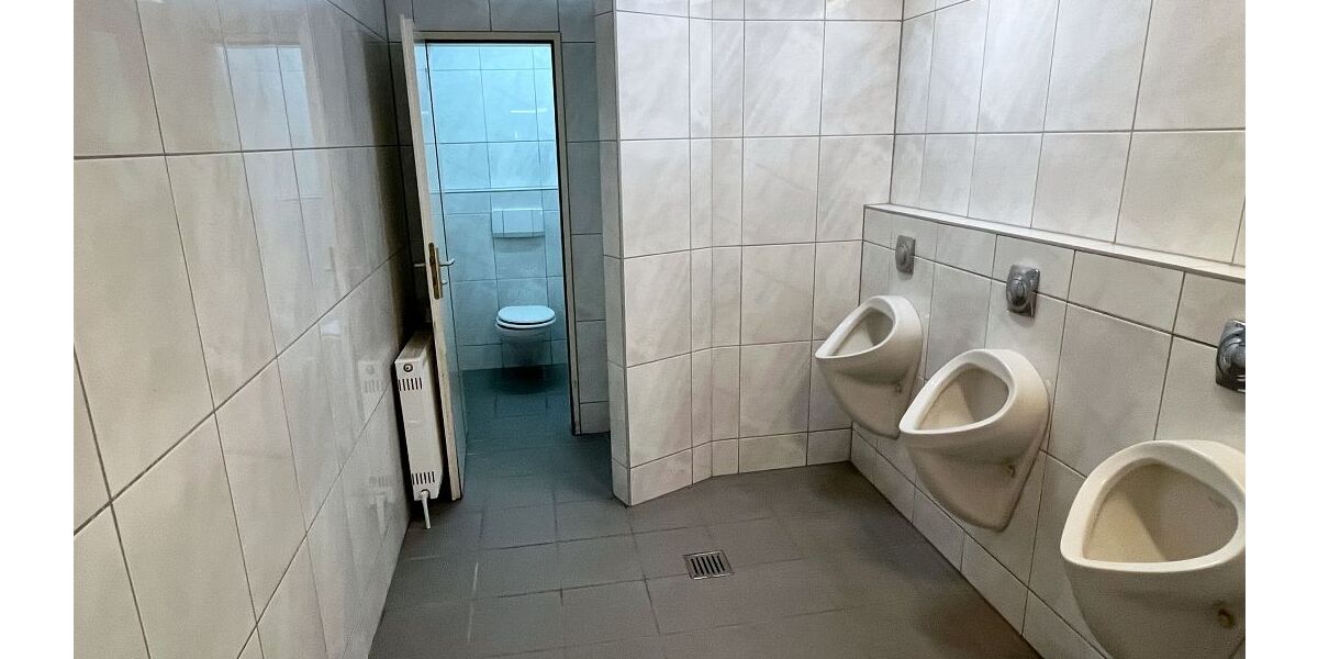 Großzügiges Anwesen mit vielseitigen Nutzungsmöglichkeiten im Herzen von Erzhausen zimmer