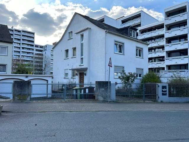 Grundstück zu verkaufen in Frankfurt 2.000.000 € 720 m²