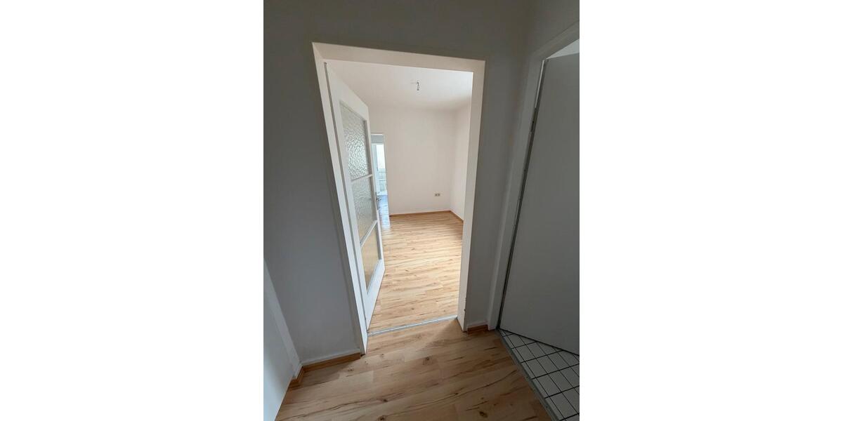 Erdgeschoßwohnung Darmstadt - 2.5 Zimmer, 60 m&sup2;, 1.000&euro; | Angebot:25479988