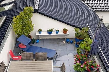 Maisonette 148 m² in 2 Familienhaus 4 zimmer