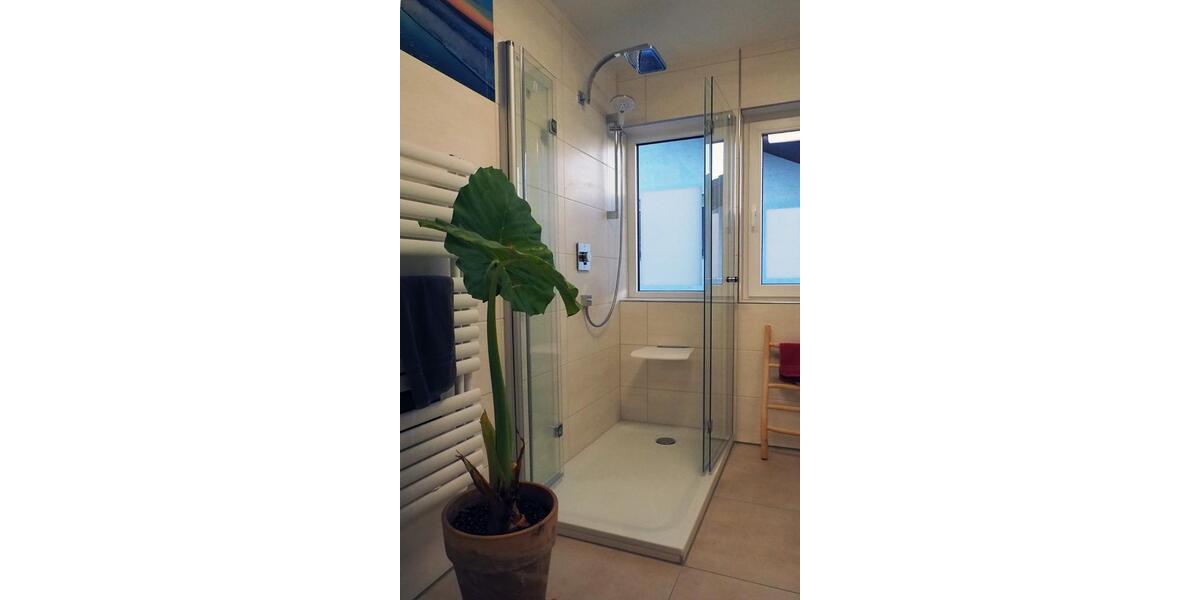 Doppelhaushälfte Griesheim - 4 Zimmer, 124 m&sup2;, 2.000&euro; | Angebot:25075972