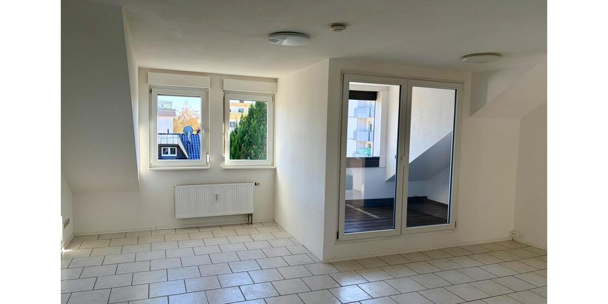 Dachgeschoßwohnung Laudenbach - 3 Zimmer, 135 m&sup2;, 359.000&euro; | Angebot:26094598