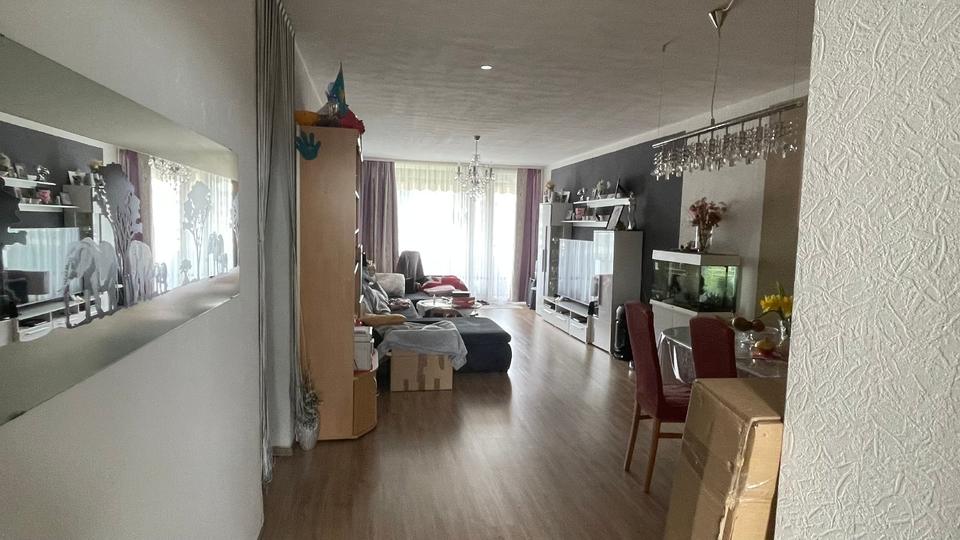 Etagenwohnung Dietzenbach - 4 Zimmer, 100 m&sup2;, 245.000&euro; | Angebot:22359662