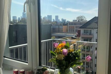 Wohnung Frankfurt am Main Nordend Ost - 4 Zimmer, 130 m&sup2;, 3.000&euro; | Angebot:24581872