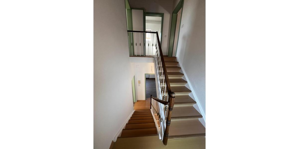 Einfamilienhaus Darmstadt Darmstadt-West - 10 Zimmer, 195 m&sup2;, 2.425&euro; | Angebot:26267907