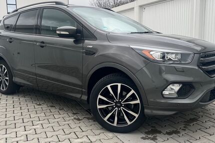 Ford Kuga 119.730 km 11.600 &euro; Nackenheim 55299