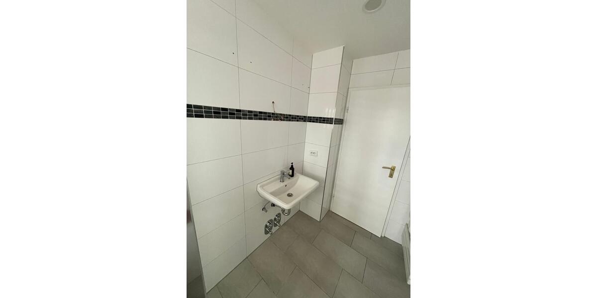 Etagenwohnung Roßdorf - 3 Zimmer, 71 m&sup2;, 1.187&euro; | Angebot:26211863
