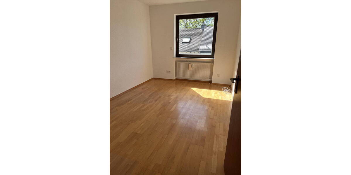 Etagenwohnung Heusenstamm - 3 Zimmer, 93 m&sup2;, 339.000&euro; | Angebot:26336599